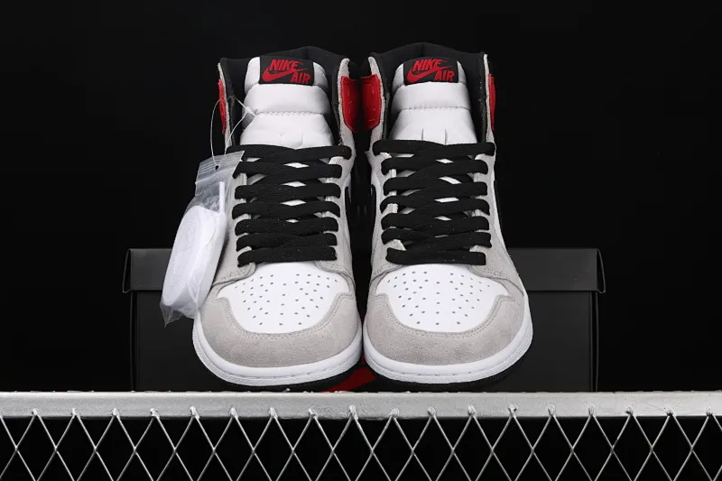 All categories Air Jordan Jordan series basketball shoes Air Jordan 1 High pure original version Air Jordan 1 Light Smoke Gray AJ1 Joe 1 light smoke gray 555088-126